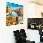 102 Venedig 59m2, 4-8 Pers Extra Bedroom