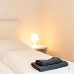 102 Venedig 59m2, 4-8 Pers Extra Bedroom Apartment *