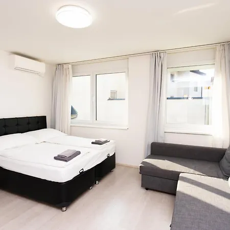 102 Venedig 59m2, 4-8 Pers Extra Bedroom * Klagenfurt am Woerthersee