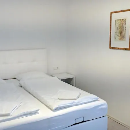 102 Venedig 59m2, 4-8 Pers Extra Bedroom Apartment